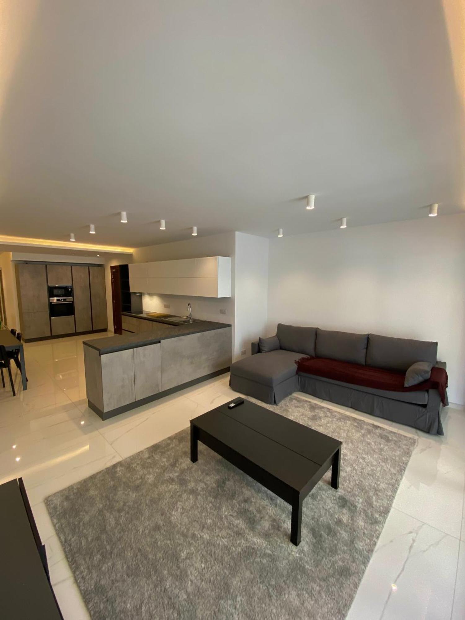 Tigne Sliema Three Bedrooms Apartment Exterior photo
