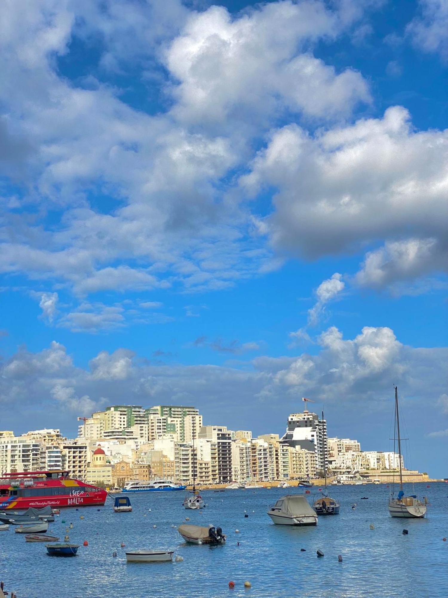 Tigne Sliema Three Bedrooms Apartment Exterior photo