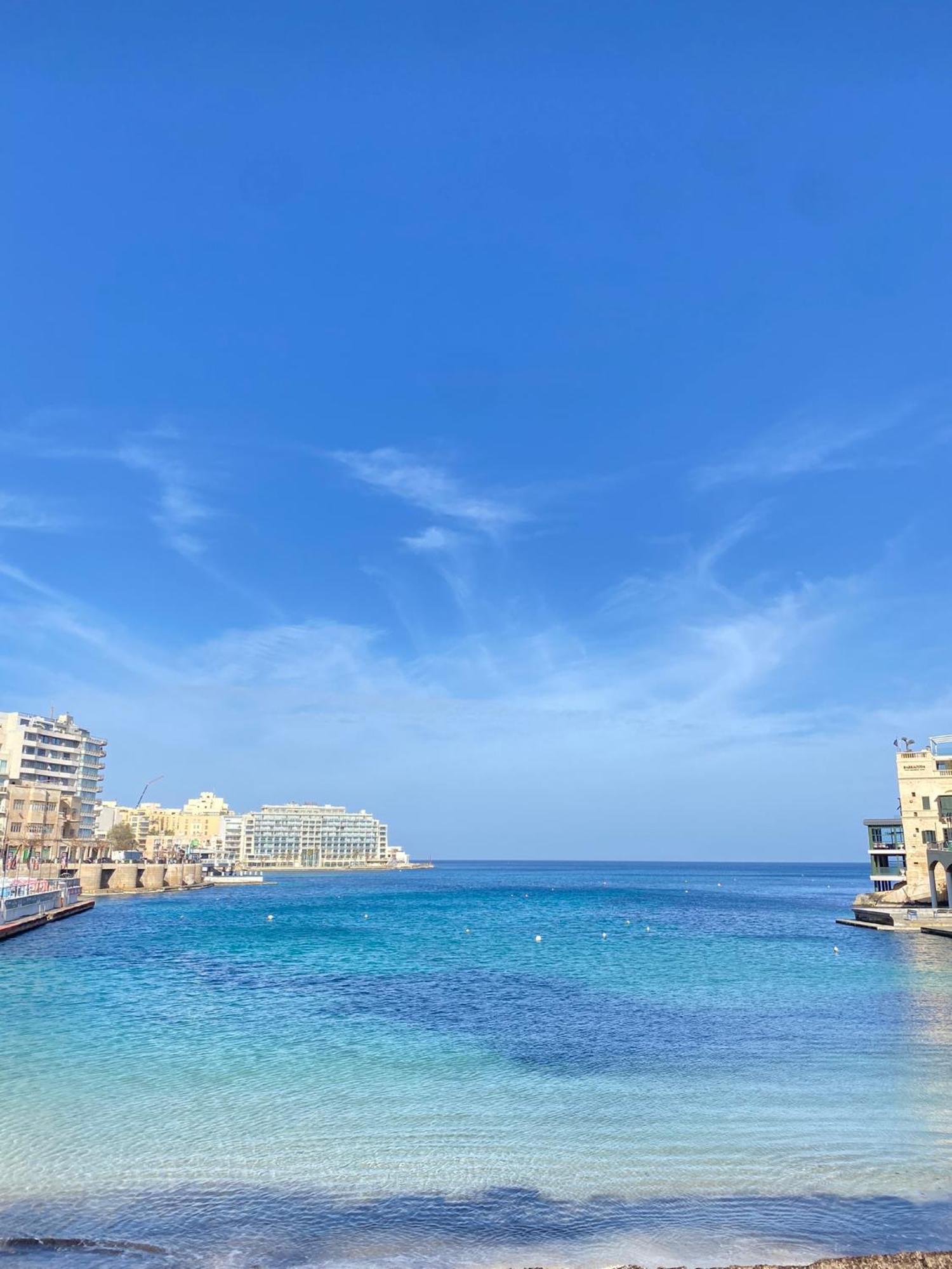 Tigne Sliema Three Bedrooms Apartment Exterior photo