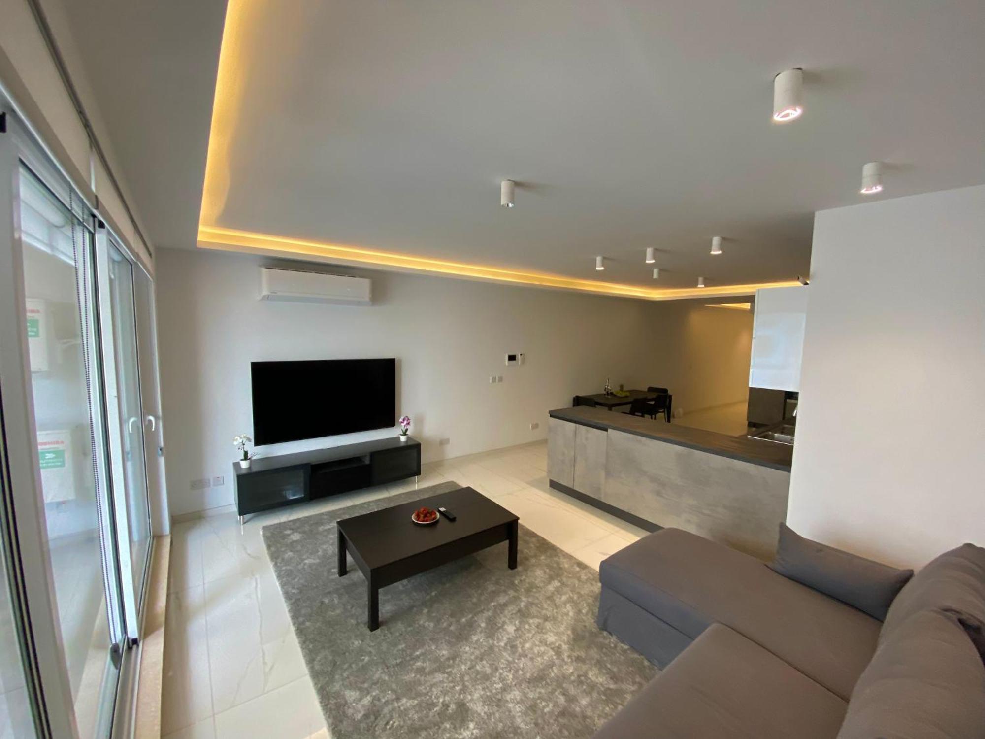 Tigne Sliema Three Bedrooms Apartment Exterior photo